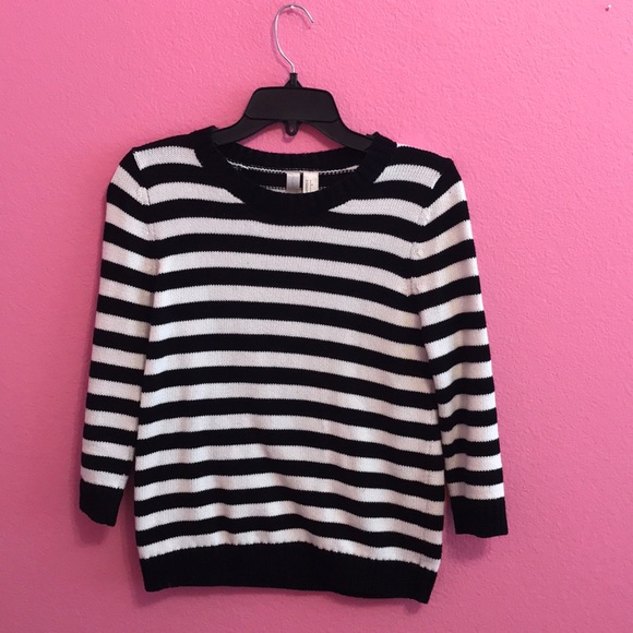 Forever 21 Tops - Black and white striped small sweater top